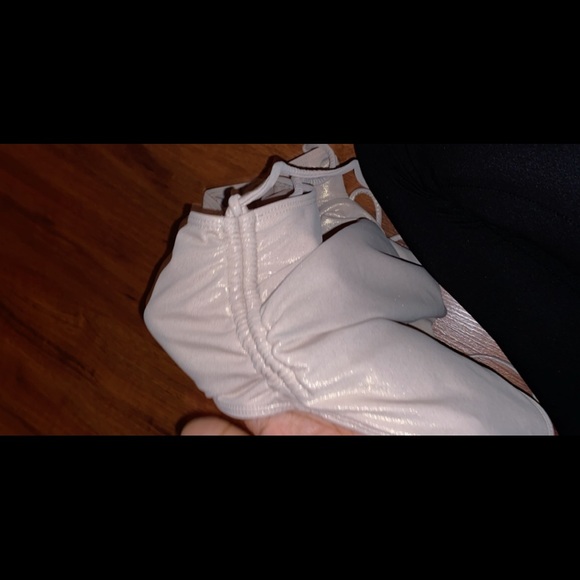 Bathing suit - Picture 3 of 3